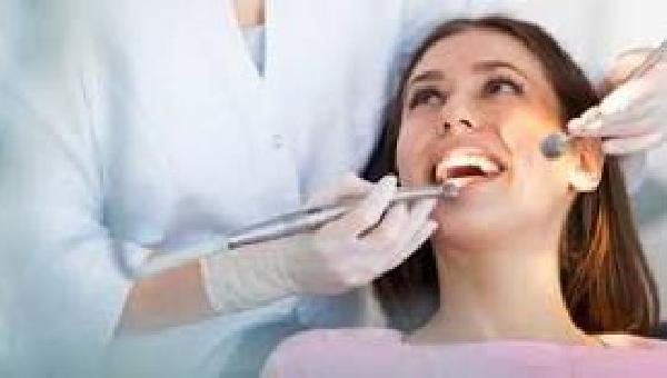 Cirurgiã Dentista e Biomédica, tratamentos odontológicos, clínico geral e harmonização facial, tratamentos capilar,facial e corporal,emagrecimento .